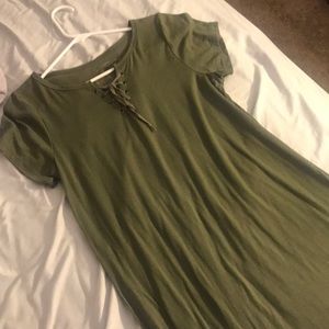 green dress